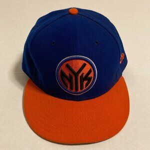 NY Knicks NYK New Era Brand Flat Brim Fitted Cap Hat Size 7 3/8